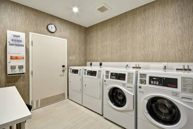 Hotel Springhill Suites By Marriott Cincinnati Blue Ash