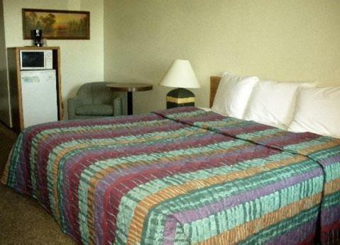Hotel Knights Inn Boardman