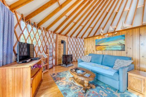 Yurt On The Bay