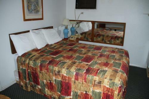 Motel Skyliner
