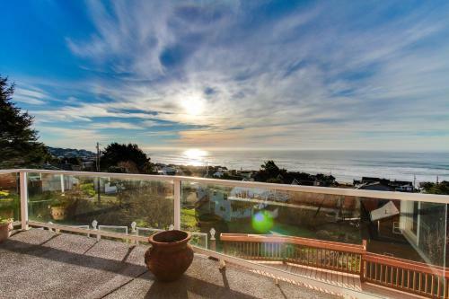 Neptune's Lookout