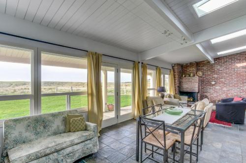 Captain's Quarters