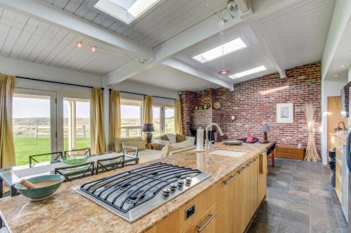 Captain's Quarters