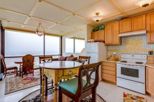 Sand & Sea: Penthouse Paradise-on-prom (608)