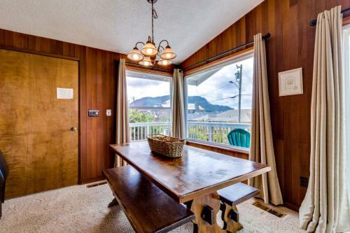 Ocean Vista Vacation Home