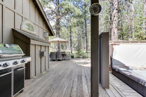 Conifer Lane 01 | Discover Sunriver