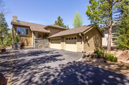 Red Cedar 35