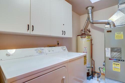 1 Sunrise-ac-hot Tub-3br/2ba