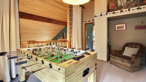 Flat Top 3 Two-bedroom Home