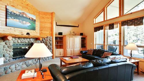 Hickory 26 Four-bedroom Home