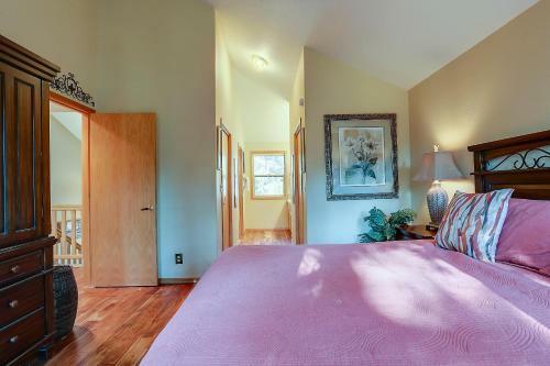1 Cinder-ac-hot Tub-4br/3.5ba
