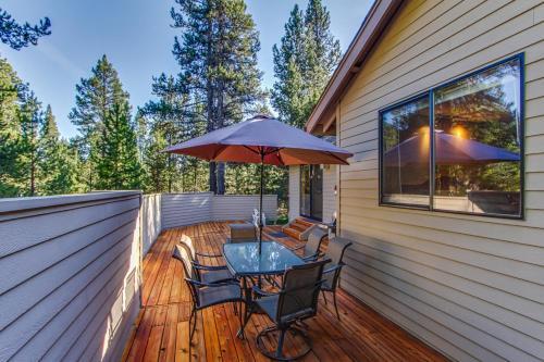 10 Camas Vacation Rental