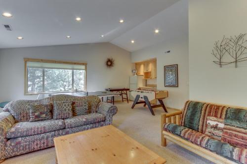 17 Camas Lane