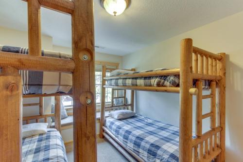 17 Camas Lane