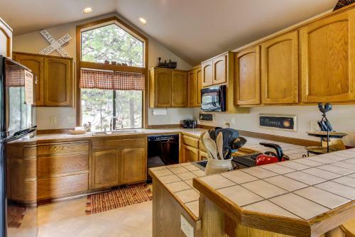 Sequoia Lane 11 | Discover Sunriver