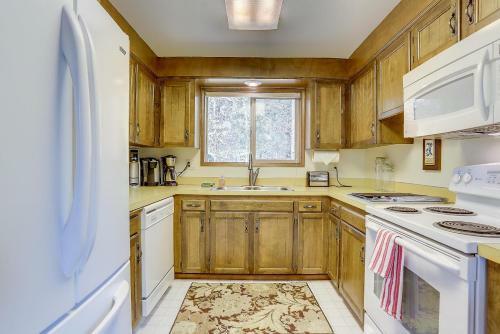 11 Camas-hot Tub-4br/2ba