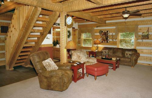 Serenity Creek Cabin