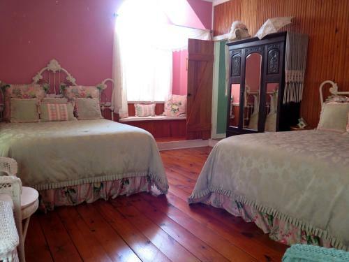 Yellow House B&B