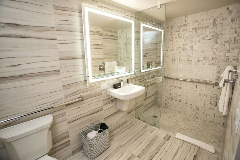 The Fredonia Hotel