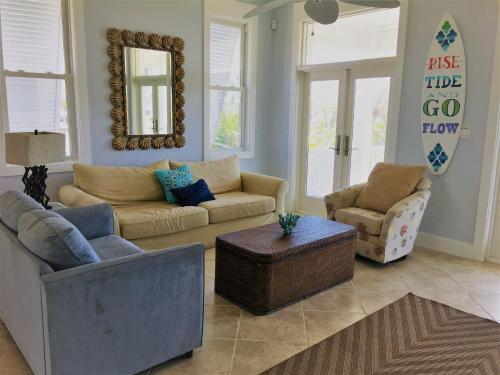Family Tides Home