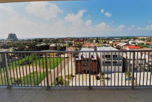 Apartamento Inverness Condo Unit #801