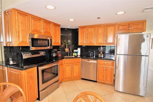 Apartamento Inverness Condo Unit #801