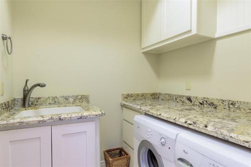 Gulf Paradise C Townhouse