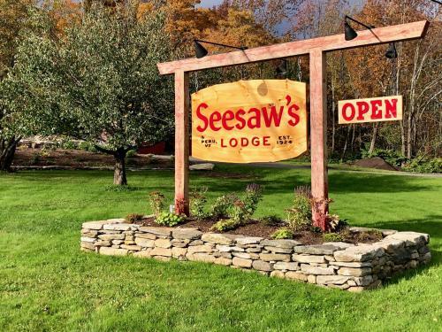Posada Seesaw's Lodge