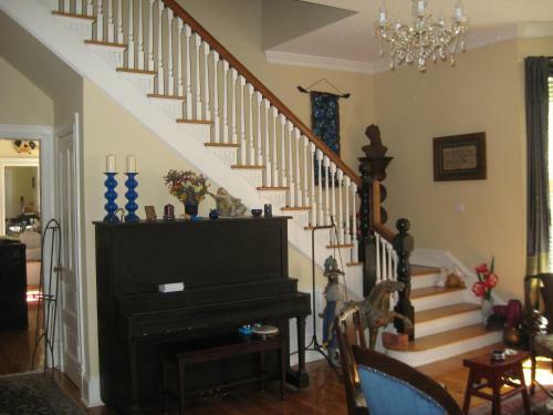 Mermaids' Porch Bed & Breakfast