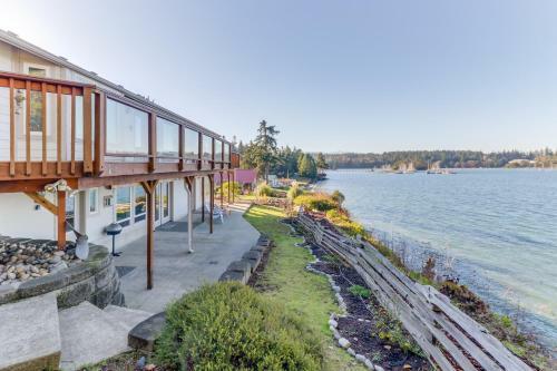 Marina Lookout In Port Hadlock