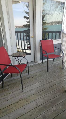 Hotel Snug Harbor Inn