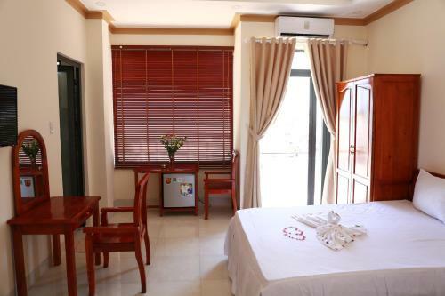 Lien Thong Hotel