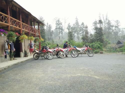 Flower Hmong Homestay