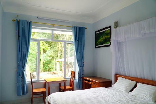 Huy Trung Homestay
