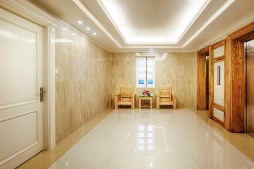 Riverside Hotel - Quang Binh