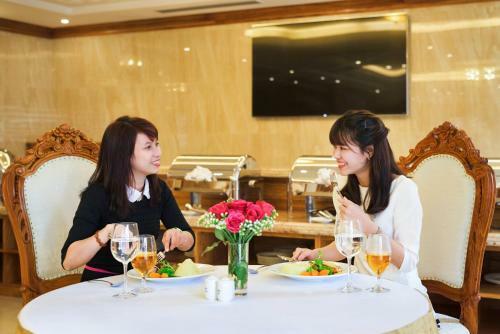 Riverside Hotel - Quang Binh