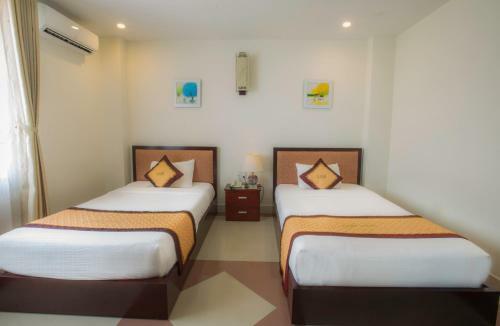 Luxe Hotel