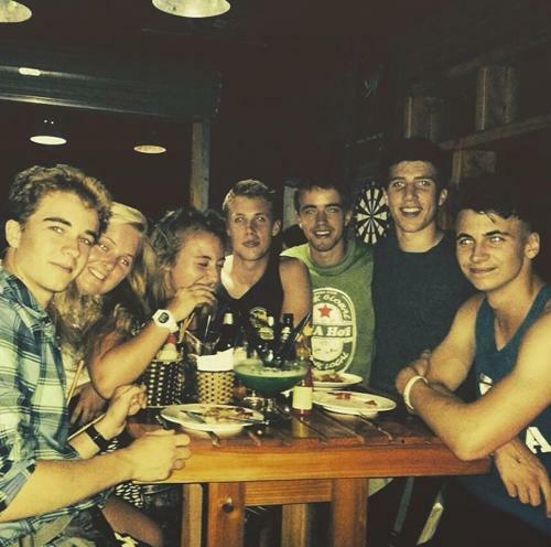 Buffalo Pub And Hostel