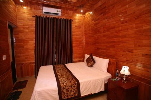 Sky Hotel