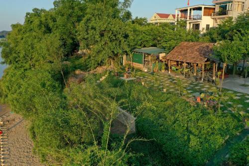 Phong Nha Village House