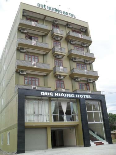 Que Huong Hotel - Cua Lo