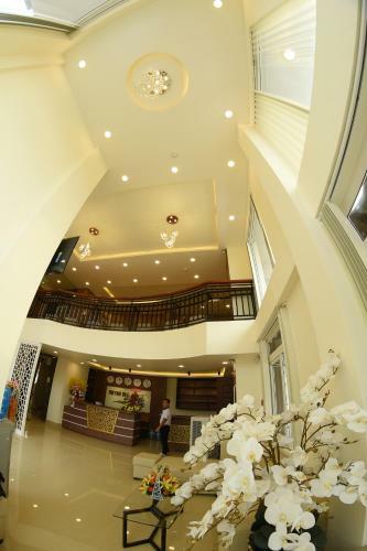 Huynh Duc 2 Hotel