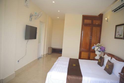 Huong Sen Hotel