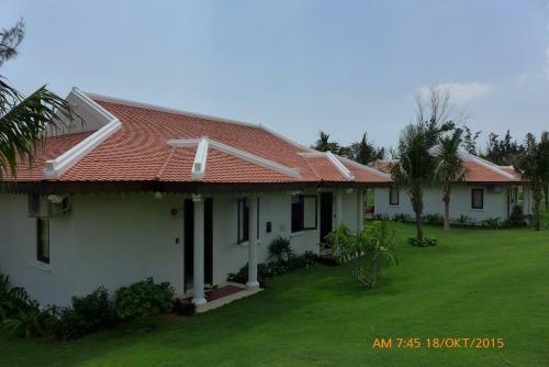 Hotel Golden Lotus Resort