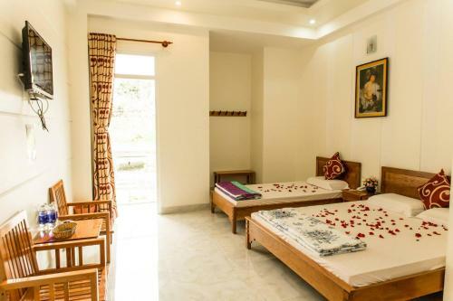 Ha Tien Happy Hotel