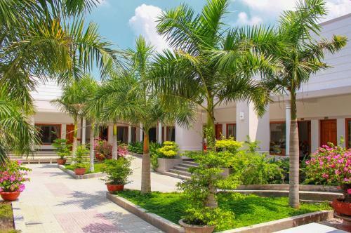 Hotel Dat Lanh Beach Resort