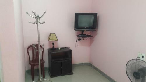 Hostal Duc Hung Guest House