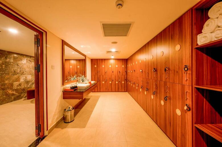 Seashells Phu Quoc Hotel & Spa