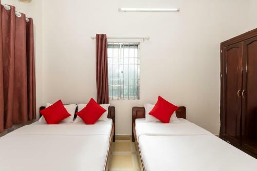 Hostal Oyo 390 Hoa Cat Hotel