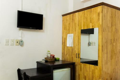 Hostal Oyo 390 Hoa Cat Hotel